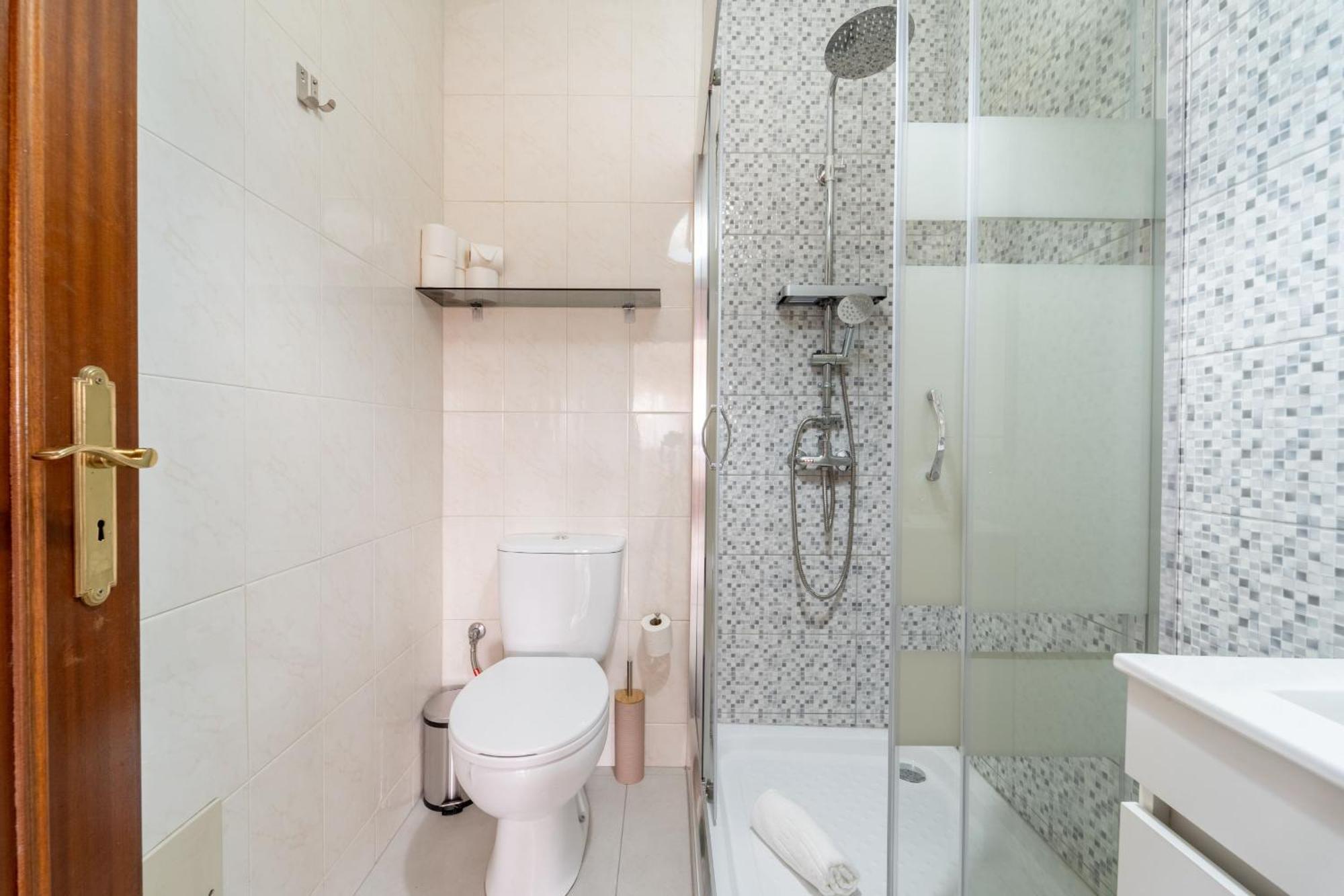 Beach Flat By House And People Viana do Castelo Bagian luar foto