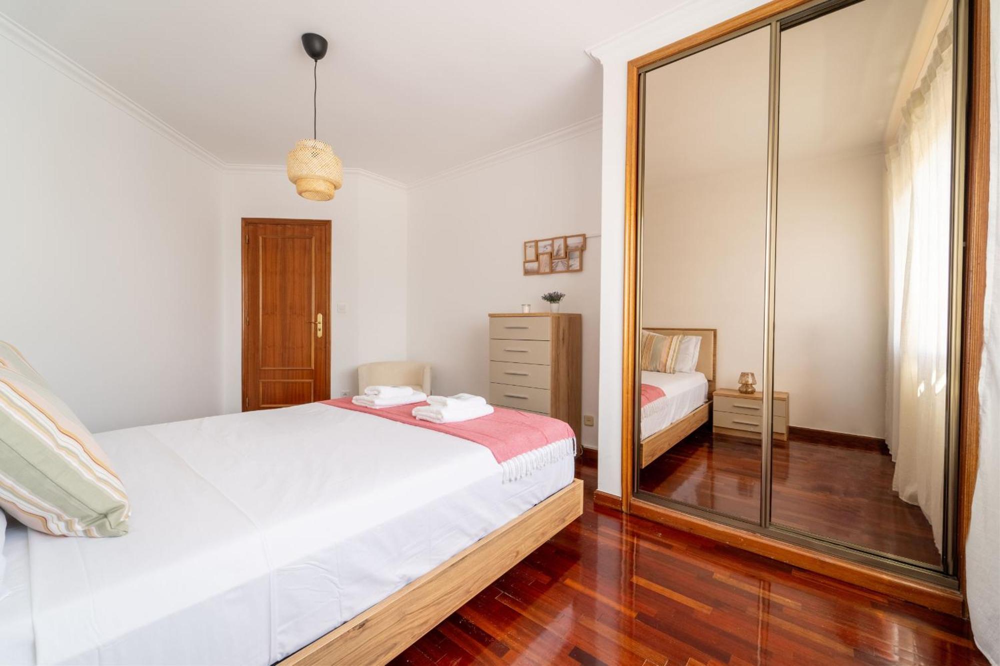 Beach Flat By House And People Viana do Castelo Bagian luar foto