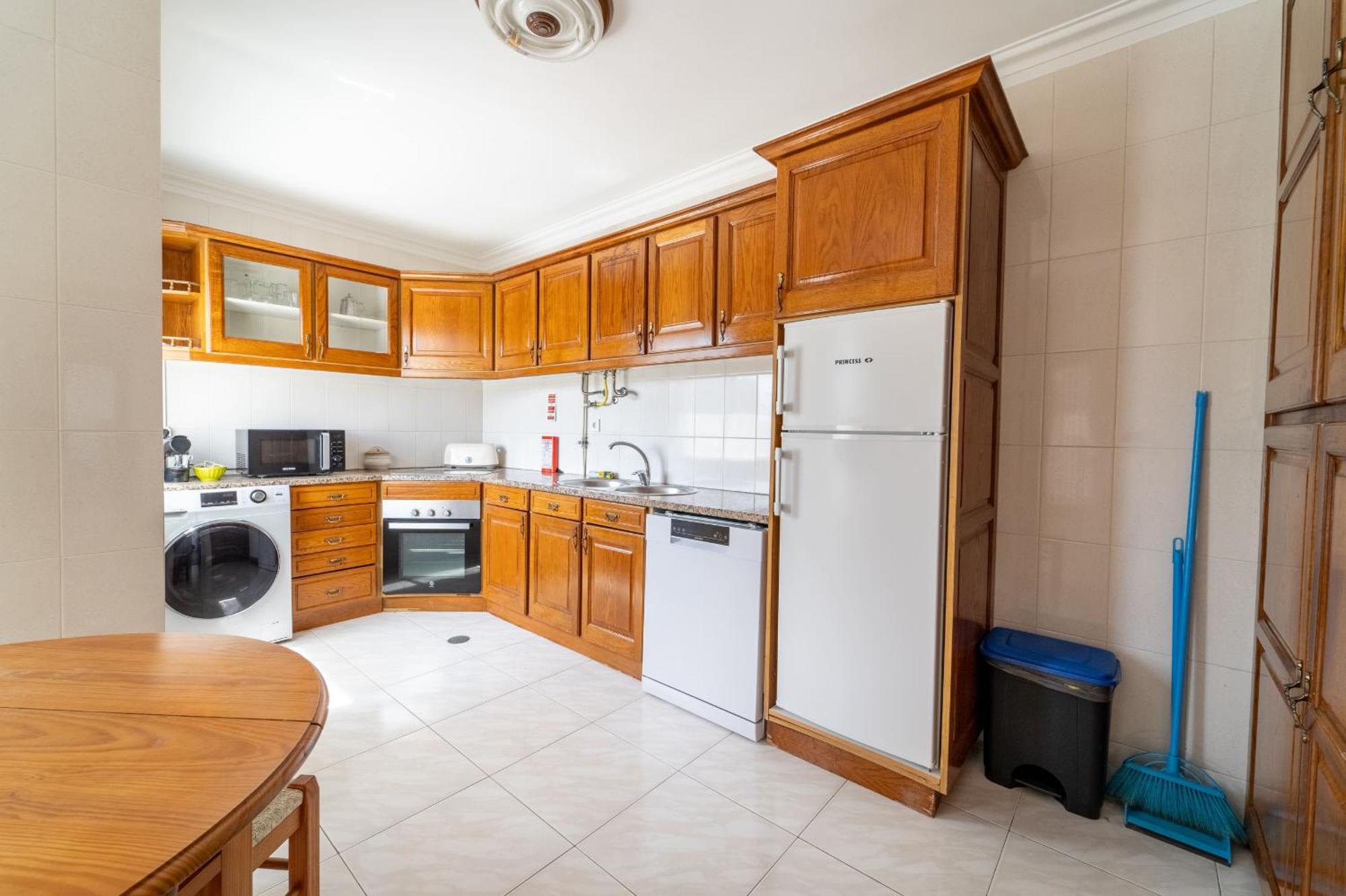 Beach Flat By House And People Viana do Castelo Bagian luar foto